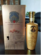 今日霜降 _ 露凝為霜知霜降，滴酒品后知濃香339.png