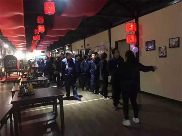雙十一_酒_任性！全場半價，西安這家店也是拼了！211.jpg